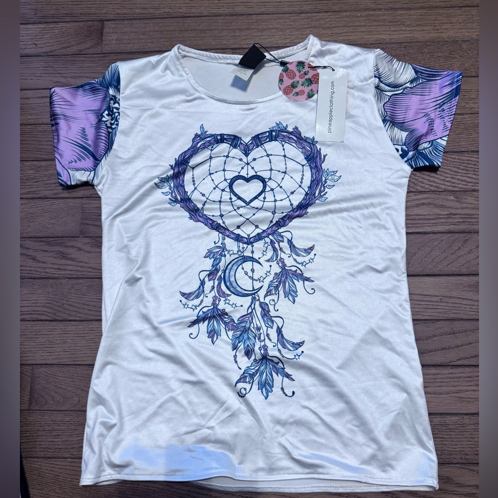 Pinepple clothing size Adult Small